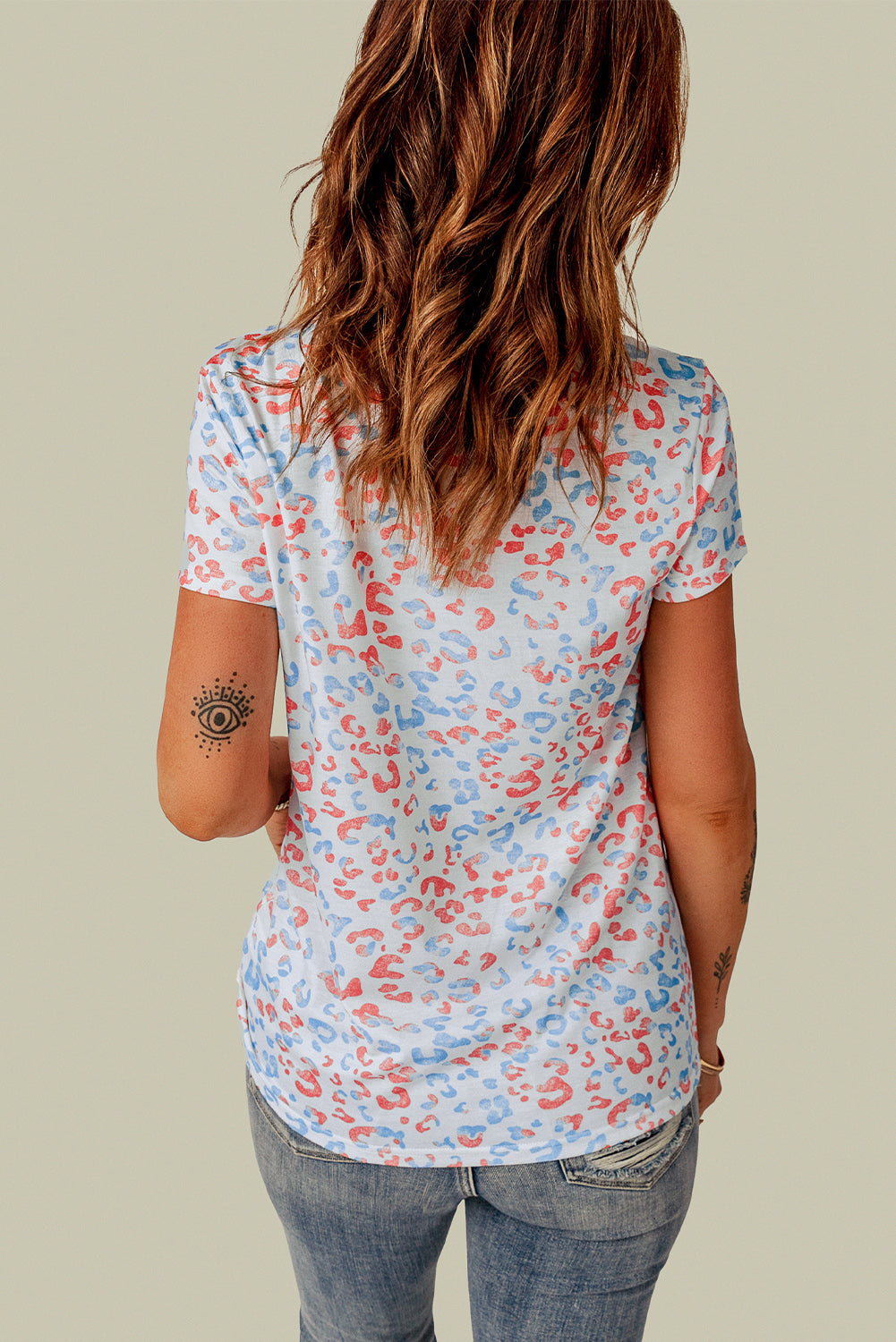 Leopard Contrast Sequin Short Sleeve Tee - MiaMore | Luxary Classic Charm
