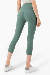 Thumbnail for Feel Like Skin Elastic Waistband Cropped Yoga Leggings